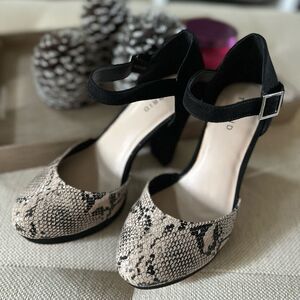 Torrid- Python Print Platform Heels 9W